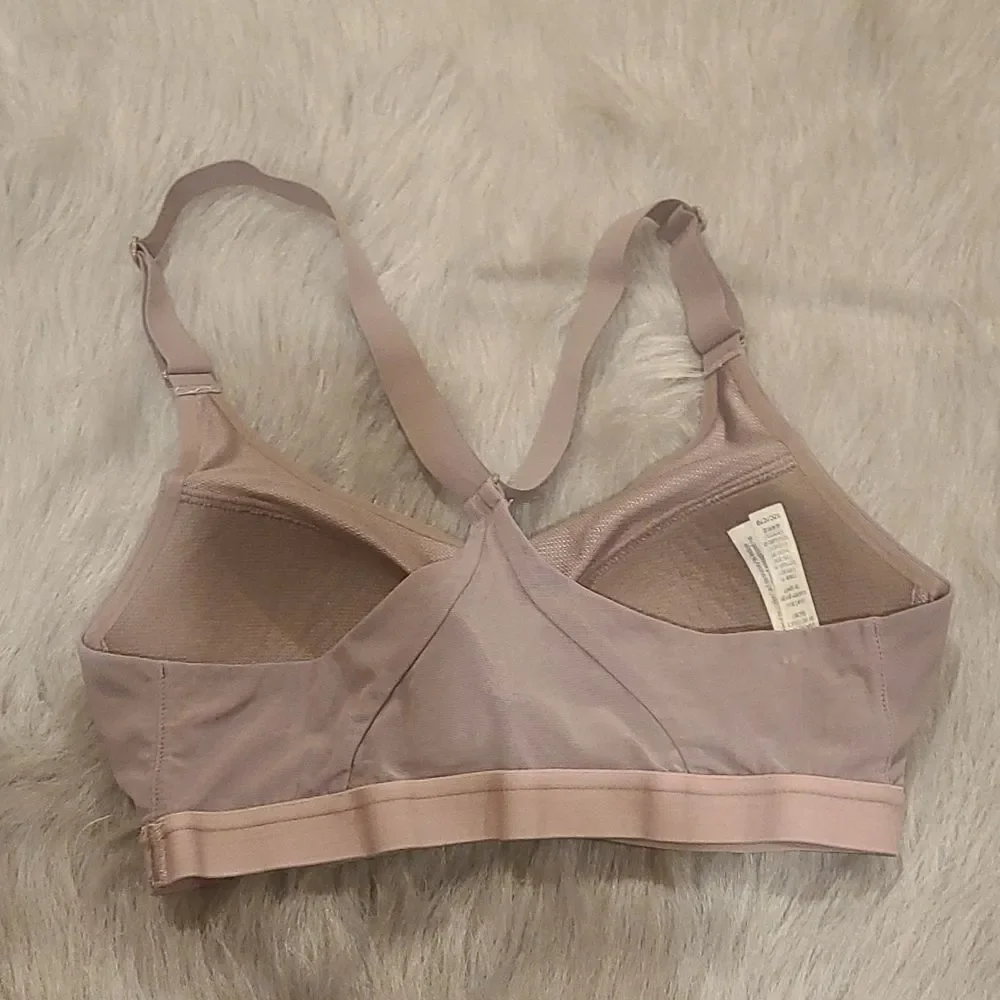 Victoria secret Victoria‎ sport light purple sports bra size 32c